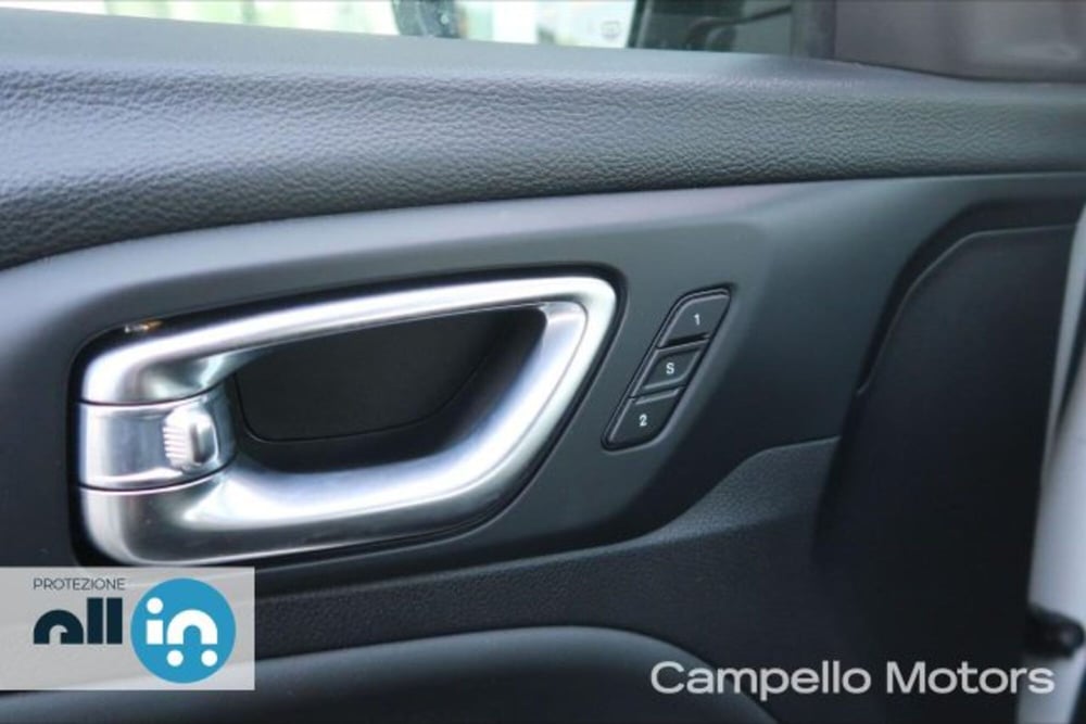Jeep Compass usata a Venezia (18)