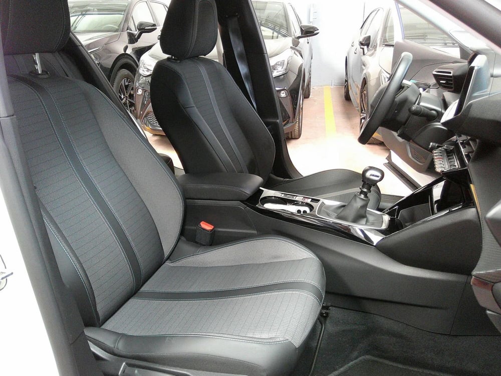 Peugeot 2008 usata a Treviso (16)