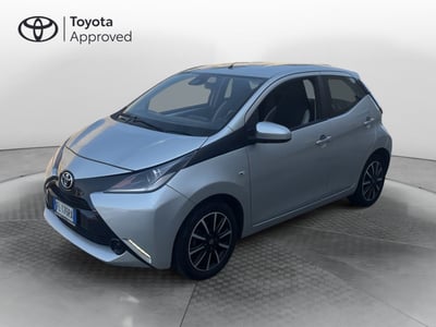 Toyota Aygo 1.0 VVT-i 69 CV 5 porte x-play TSS del 2017 usata a Ragusa