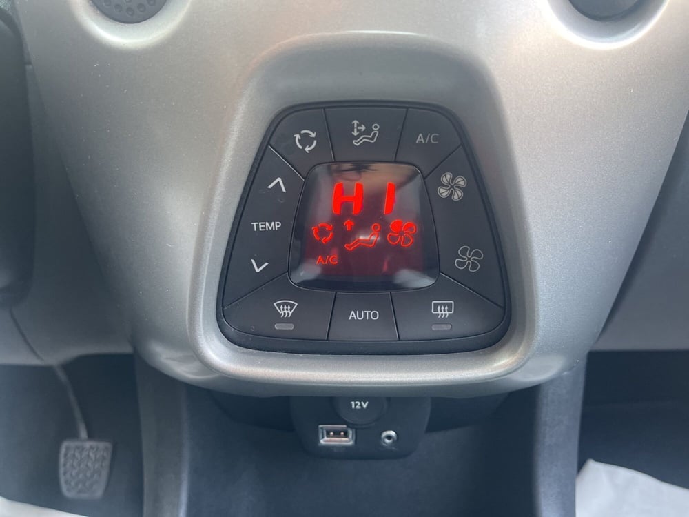Toyota Aygo usata a Ragusa (15)