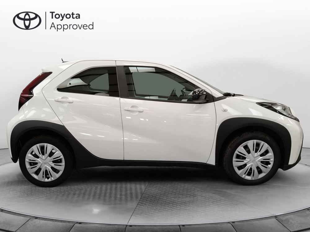 Toyota Aygo X usata a Roma (17)