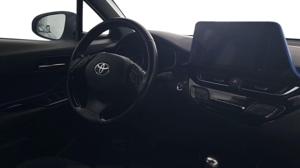 Toyota Toyota C-HR usata a Viterbo (14)