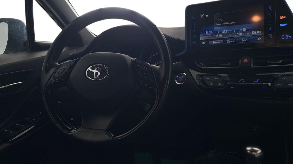 Toyota Toyota C-HR usata a Viterbo (5)