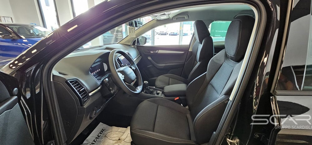 Skoda Karoq nuova a Livorno (11)