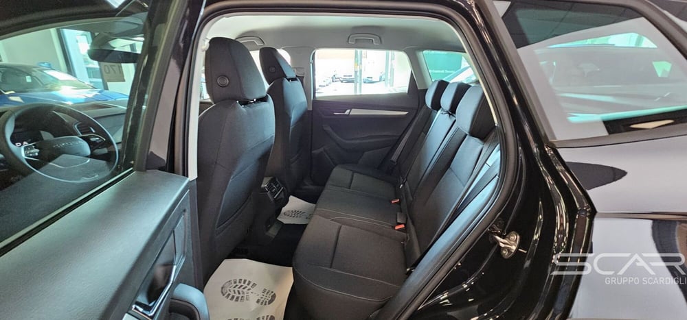 Skoda Karoq nuova a Livorno (12)
