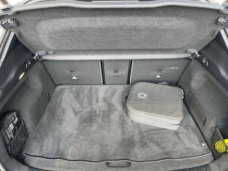 Mercedes-Benz EQA usata a Bergamo (17)