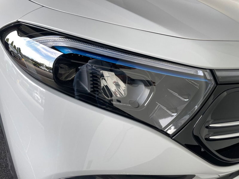 Mercedes-Benz EQA usata a Bergamo (7)