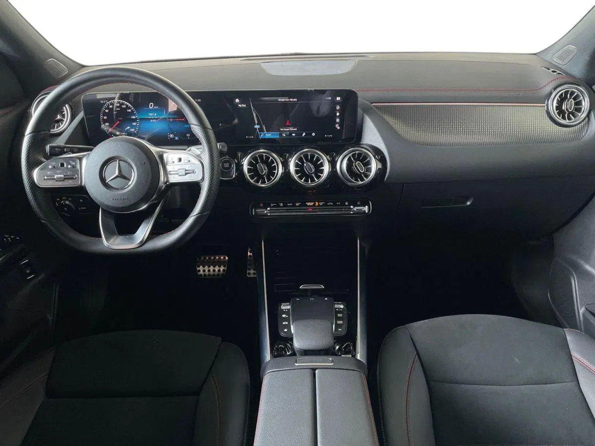 Mercedes-Benz EQA usata a Bergamo (8)
