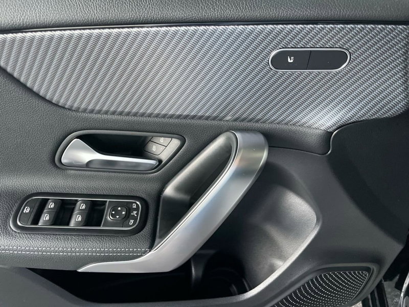 Mercedes-Benz Classe A Sedan usata a Bergamo (16)