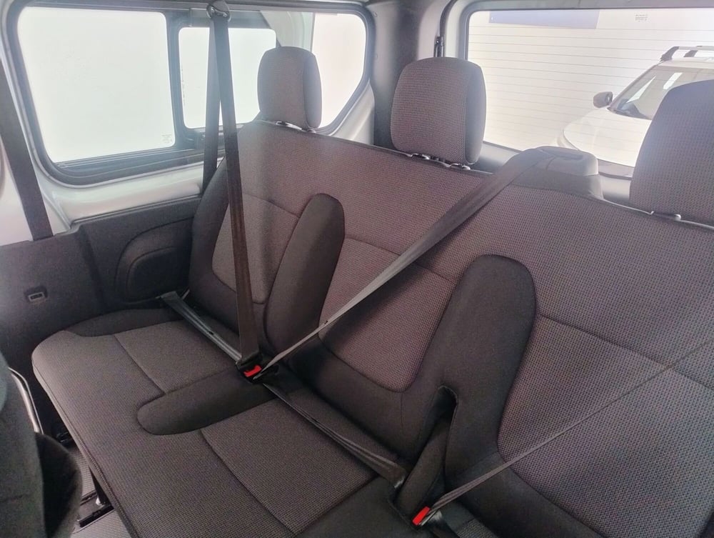 Nissan Primastar nuova a Bologna (12)