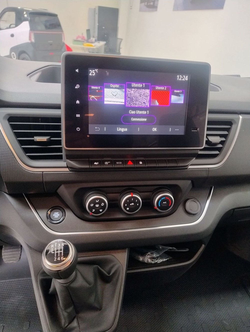 Nissan Primastar nuova a Bologna (15)
