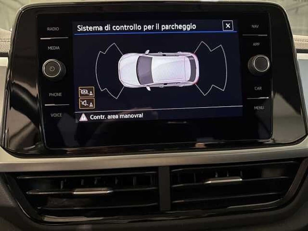 Volkswagen T-Roc usata a Napoli (19)
