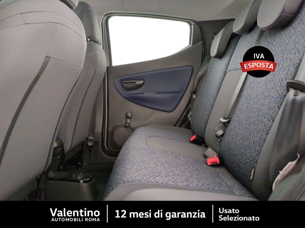 Lancia Ypsilon nuova a Roma (10)