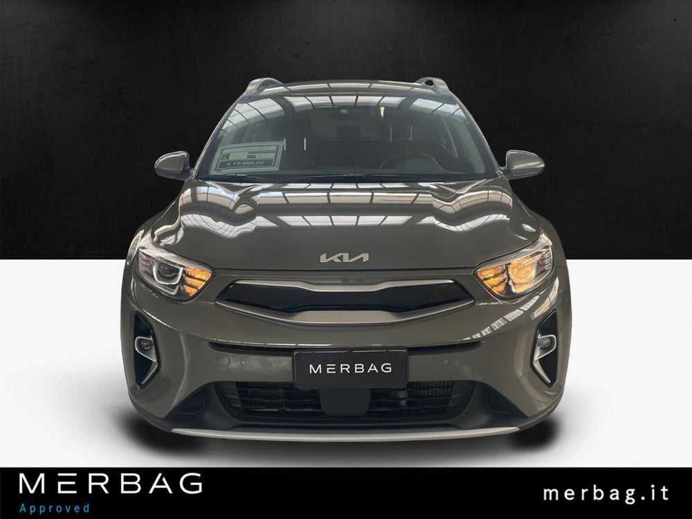 Kia Stonic usata a Milano (3)
