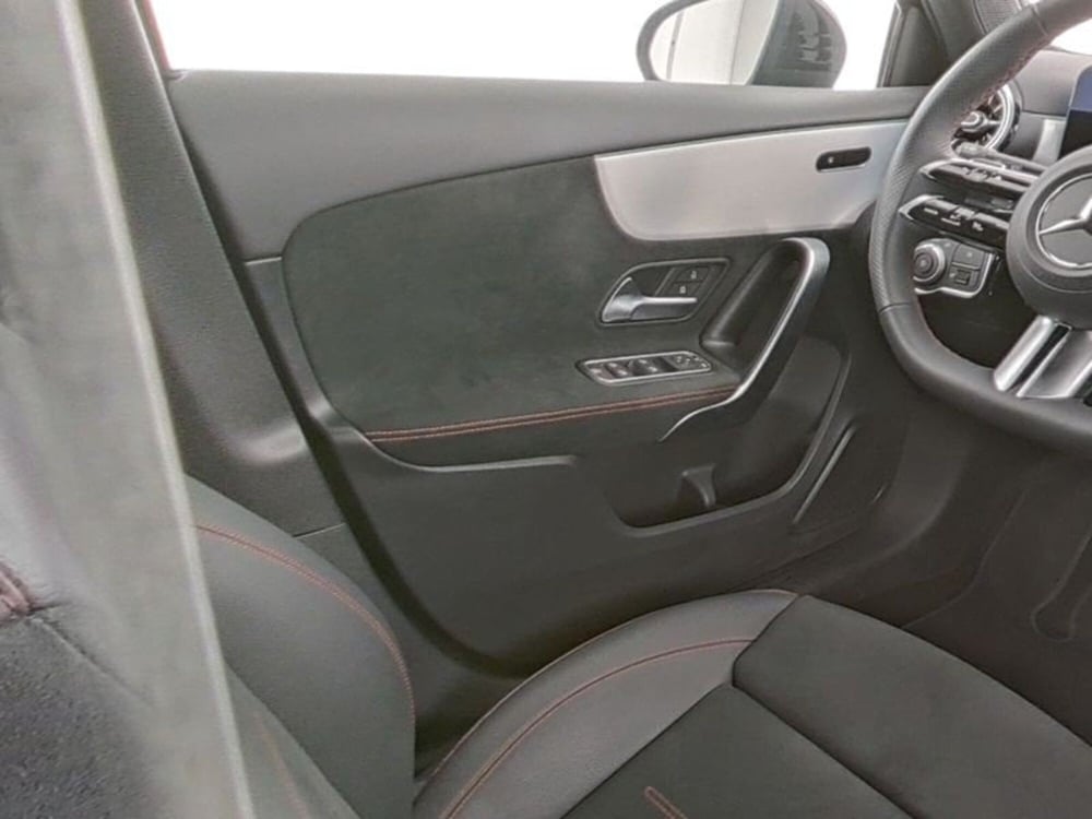 Mercedes-Benz Classe A usata a Milano (6)