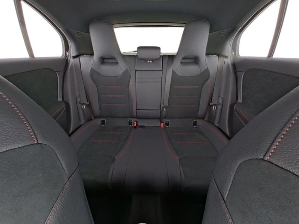 Mercedes-Benz Classe A usata a Milano (9)