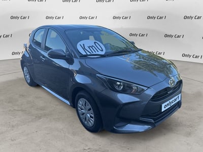 Toyota Yaris 1.5 Hybrid 5 porte Energy nuova a Ferrara
