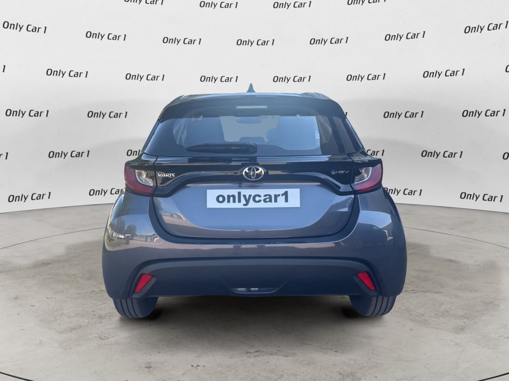 Toyota Yaris nuova a Ferrara (4)