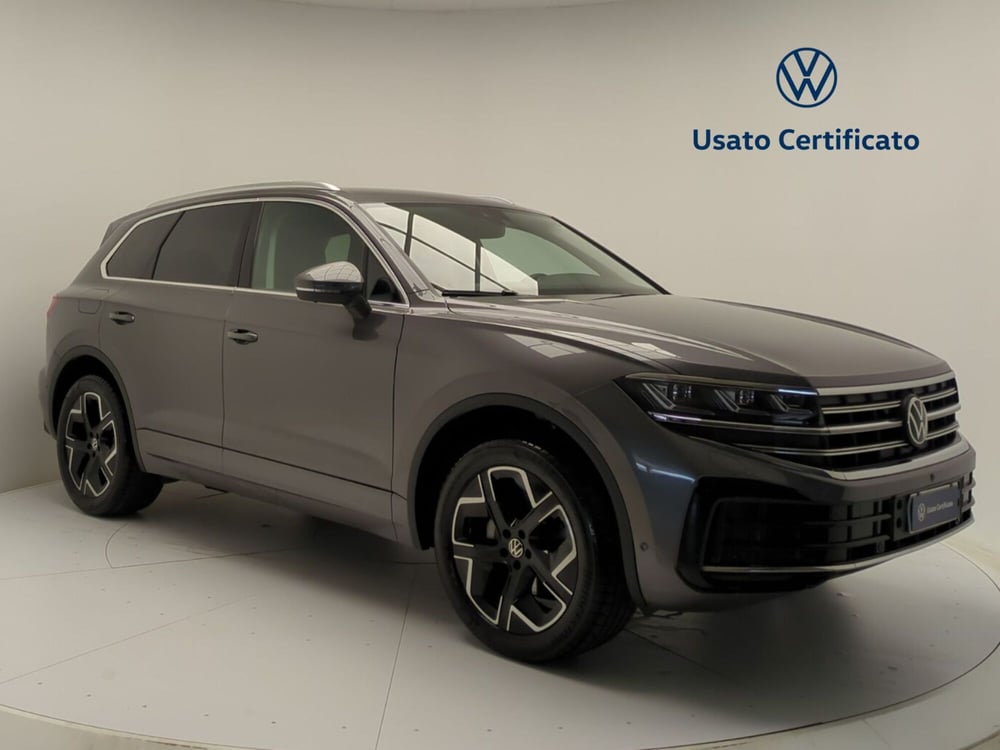 Volkswagen Touareg usata a Avellino