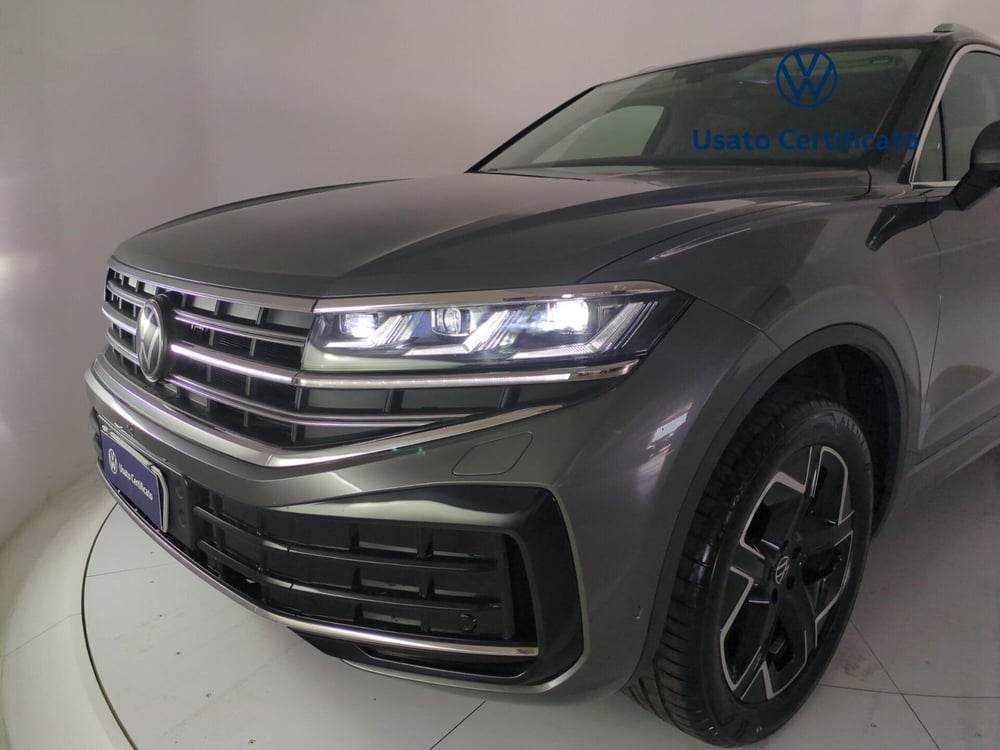 Volkswagen Touareg usata a Avellino (11)