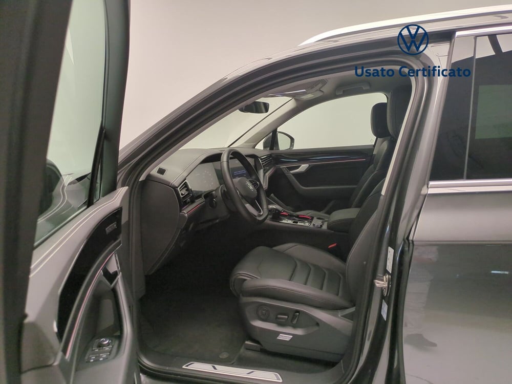 Volkswagen Touareg usata a Avellino (17)