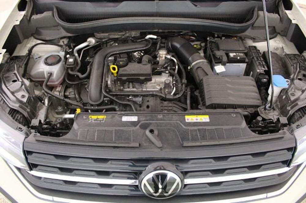 Volkswagen T-Cross usata a Novara (10)
