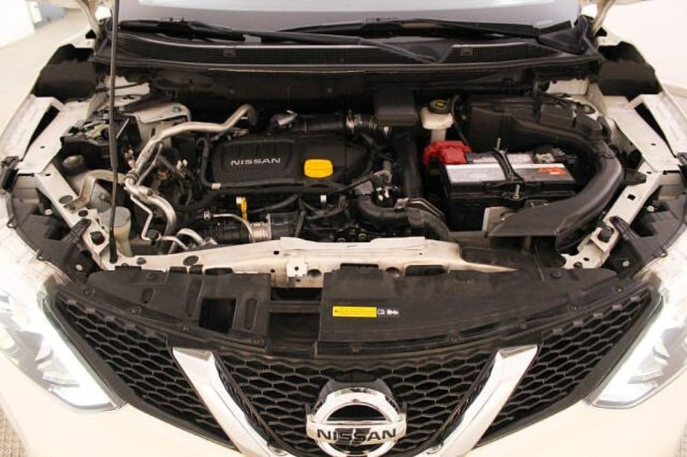 Nissan Qashqai usata a Novara (10)