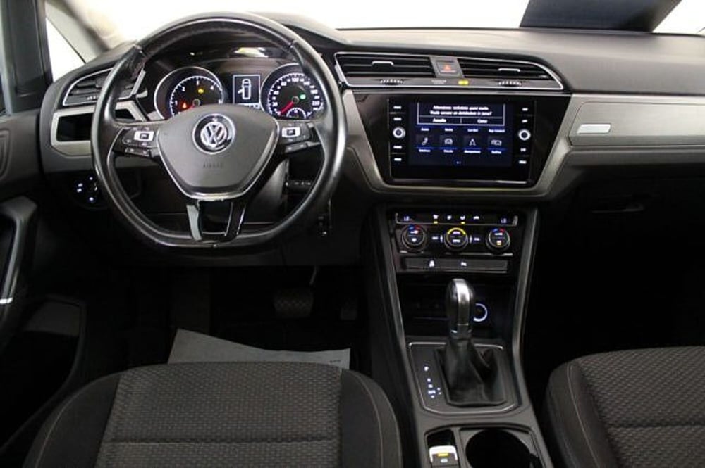 Volkswagen Touran usata a Novara (6)