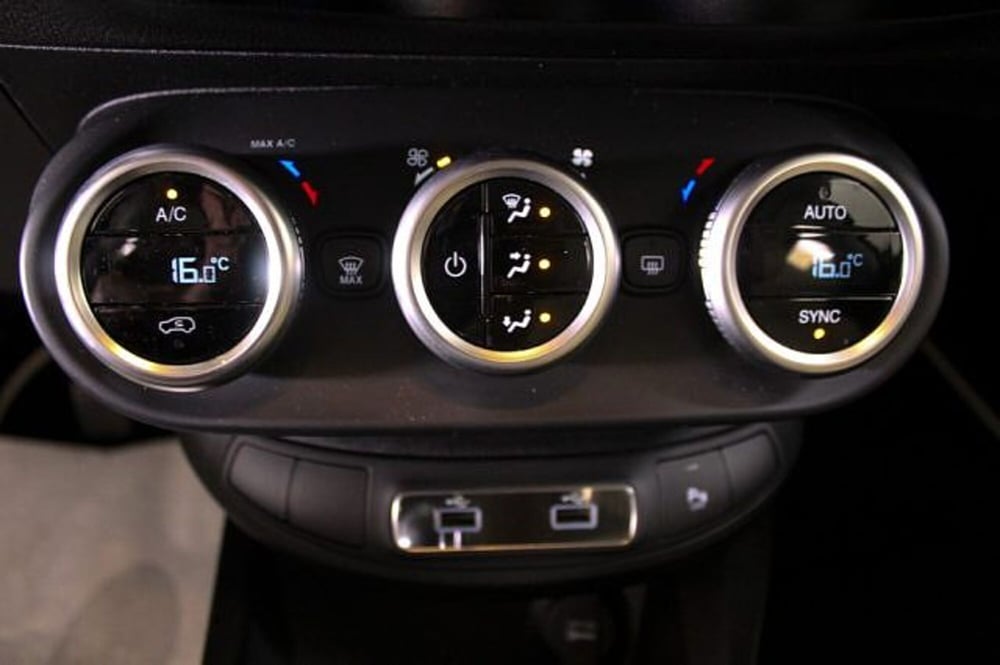 Fiat 500X usata a Novara (14)