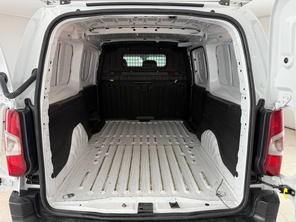 Toyota Proace City Furgone usata a Palermo (10)