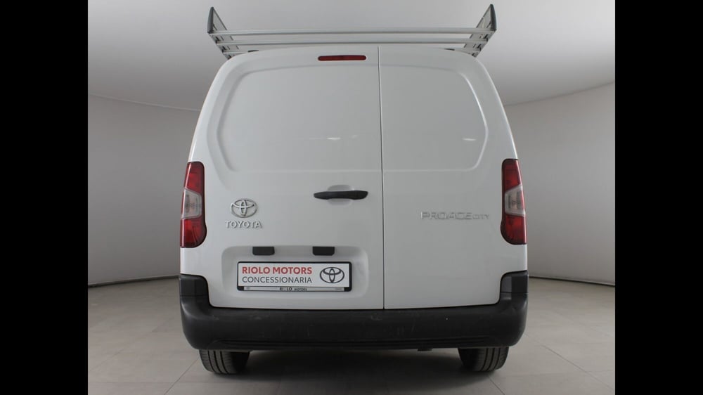Toyota Proace City Furgone usata a Palermo (4)