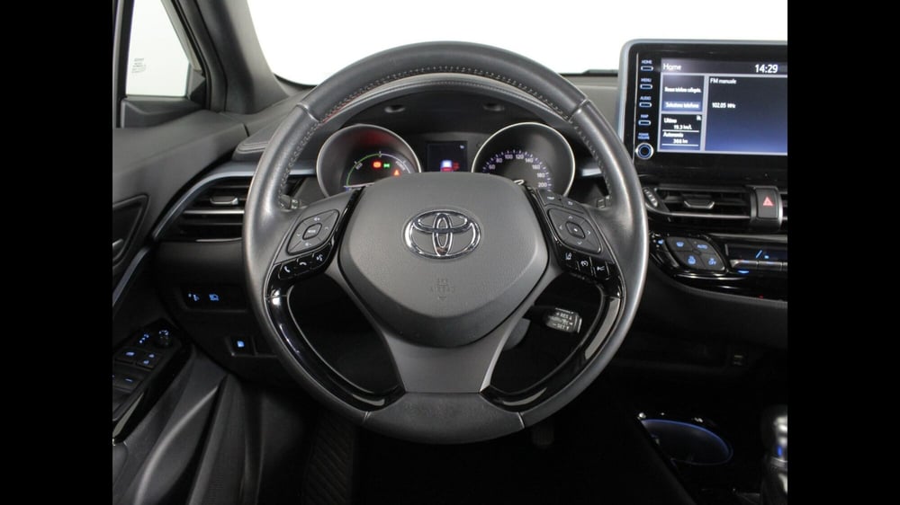 Toyota Toyota C-HR usata a Palermo (10)