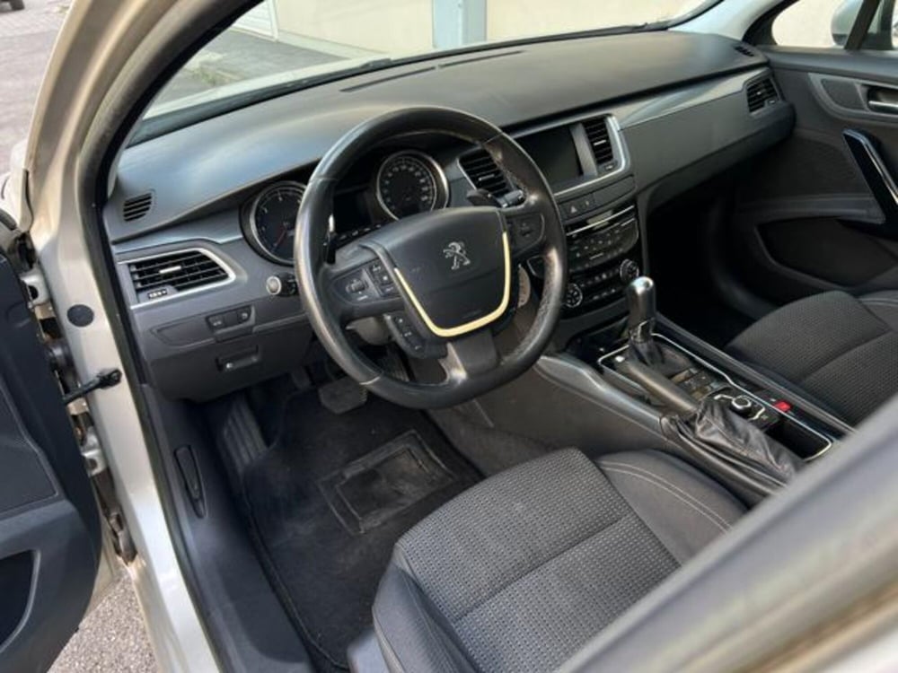Peugeot 508 SW usata a Padova (8)