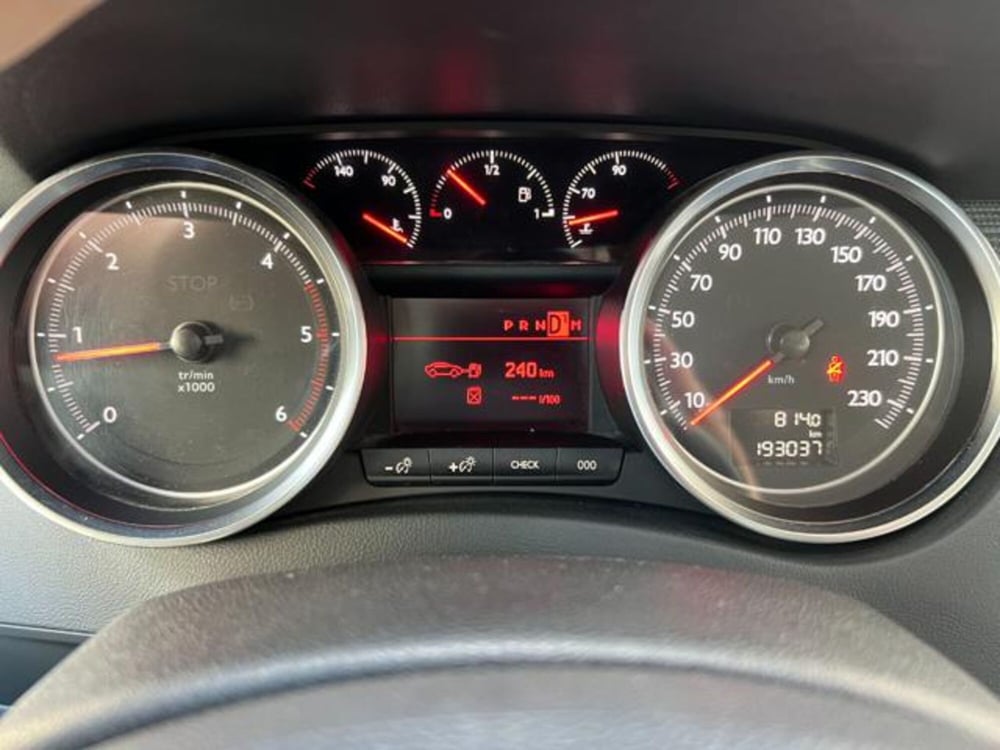 Peugeot 508 SW usata a Padova (9)
