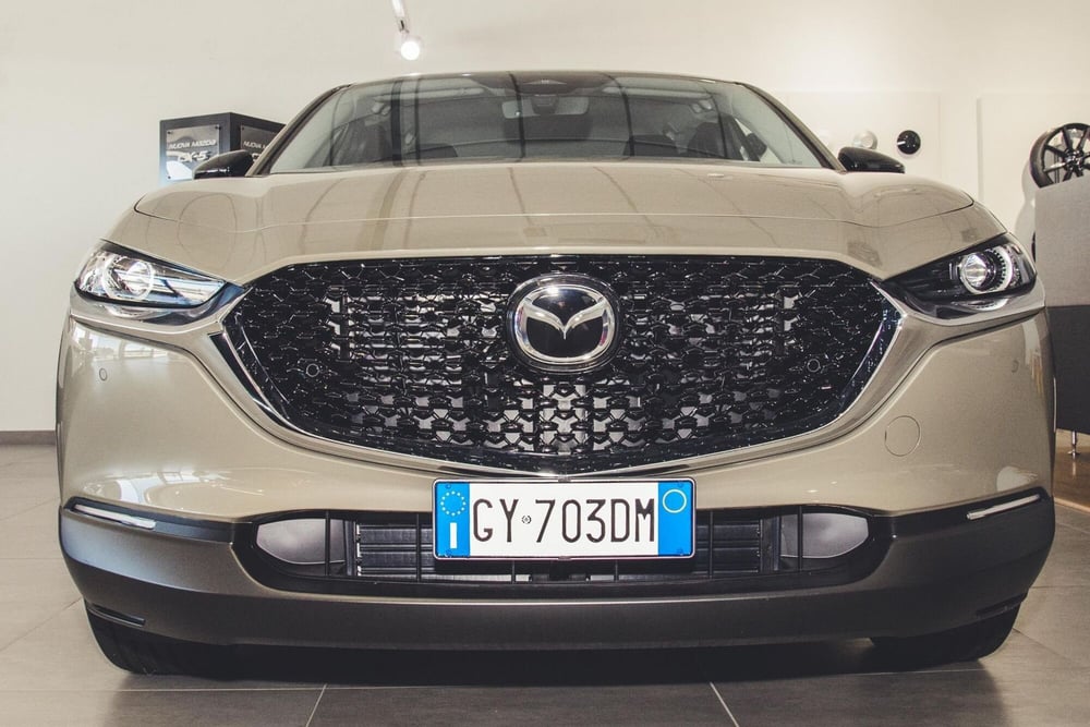 Mazda CX-30 nuova a Verbano Cusio Ossola (3)