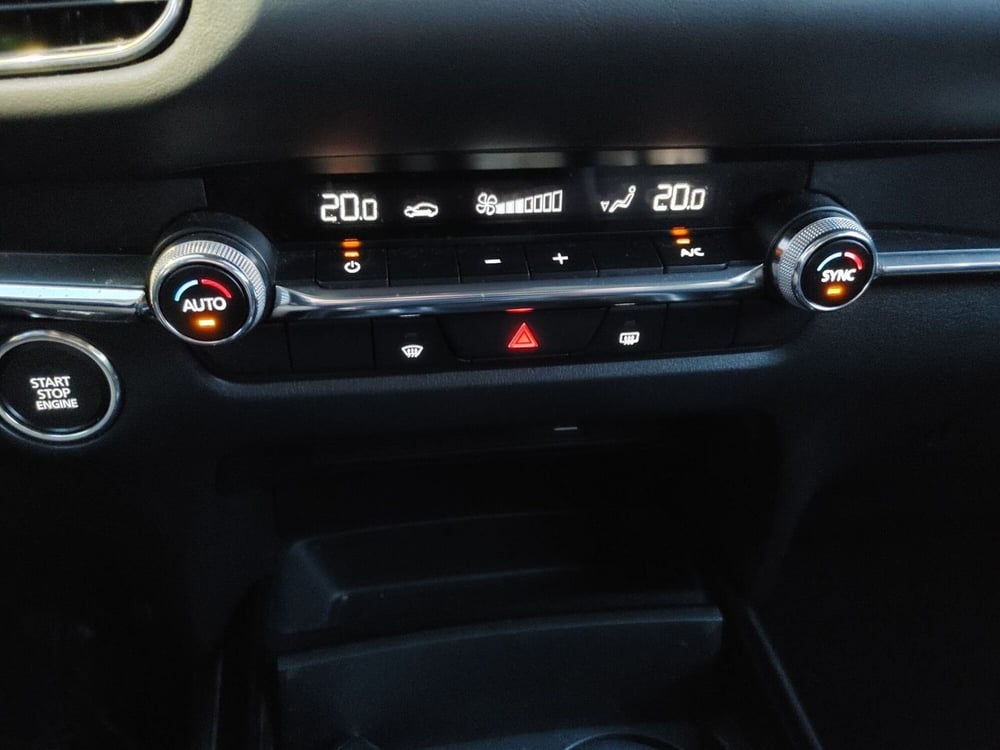 Mazda CX-30 usata a Vercelli (14)