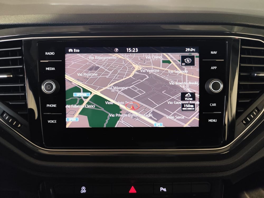 Volkswagen T-Roc usata a Milano (11)