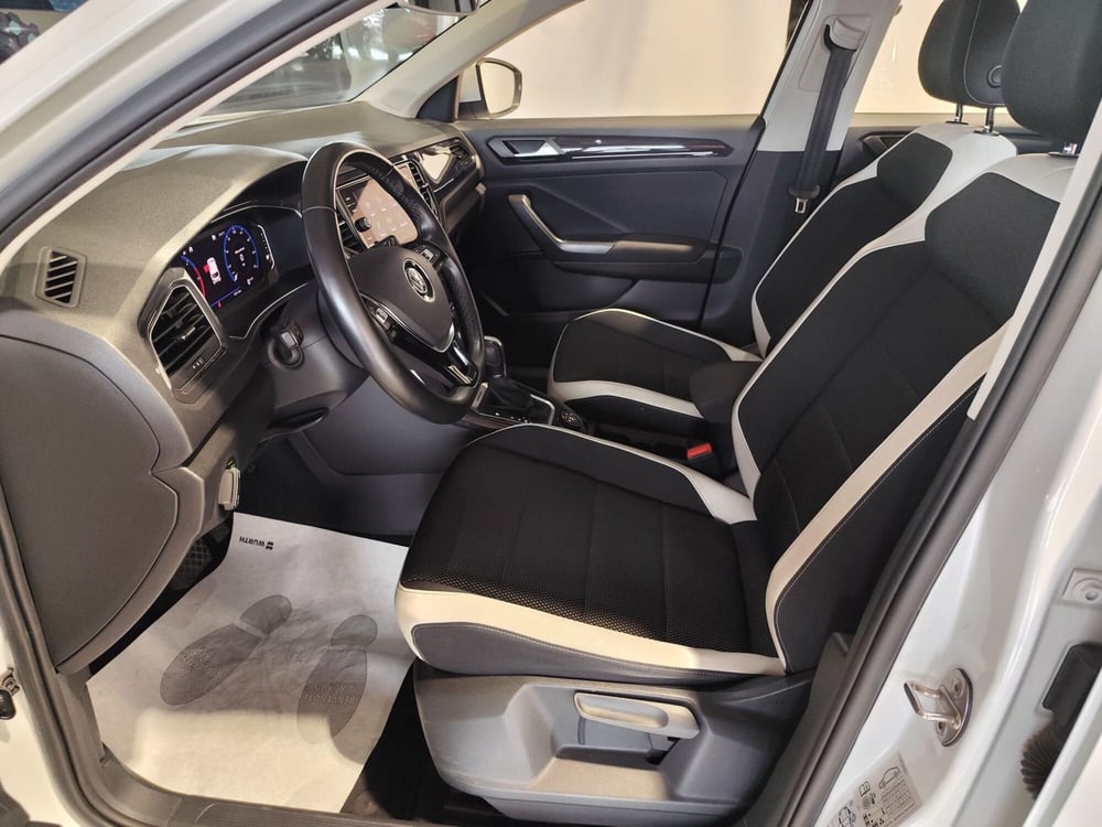 Volkswagen T-Roc usata a Milano (13)