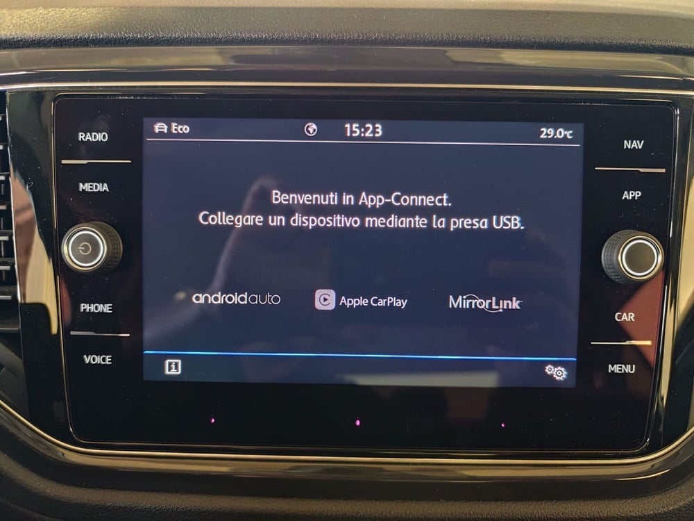 Volkswagen T-Roc usata a Milano (20)