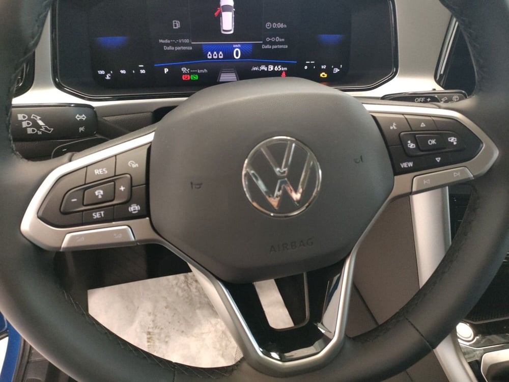 Volkswagen T-Roc nuova a Bologna (11)