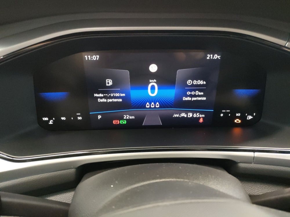 Volkswagen T-Roc nuova a Bologna (12)
