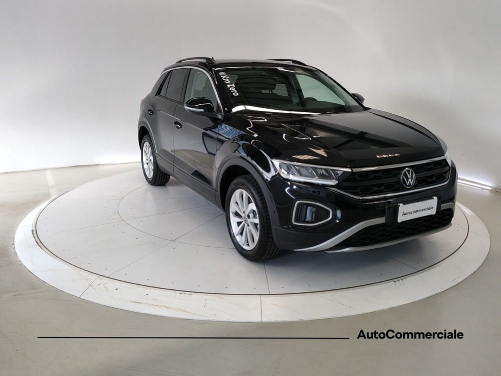 Volkswagen T-Roc nuova a Bologna