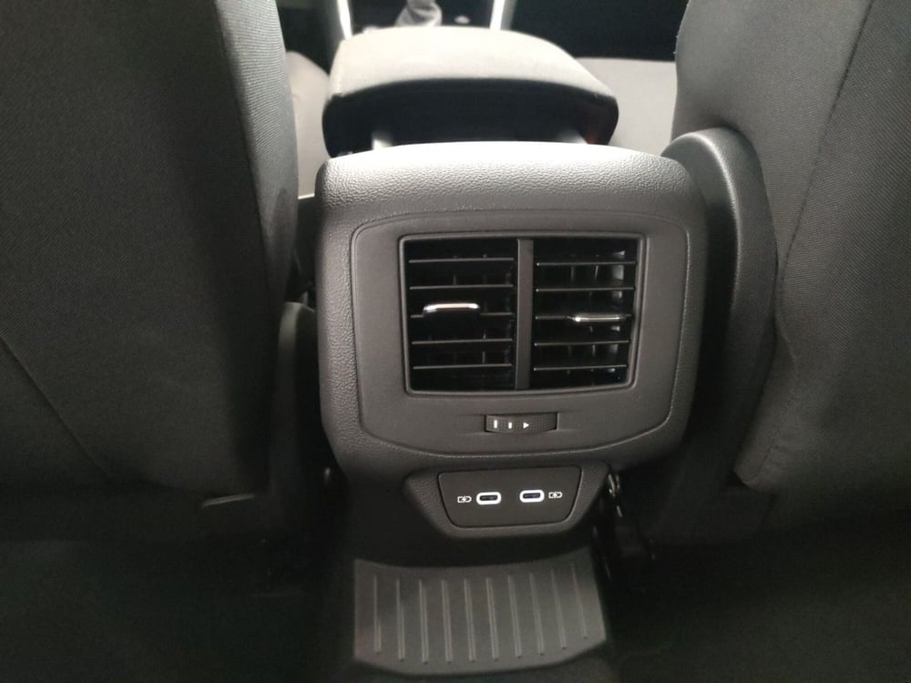 Volkswagen T-Roc nuova a Bologna (15)