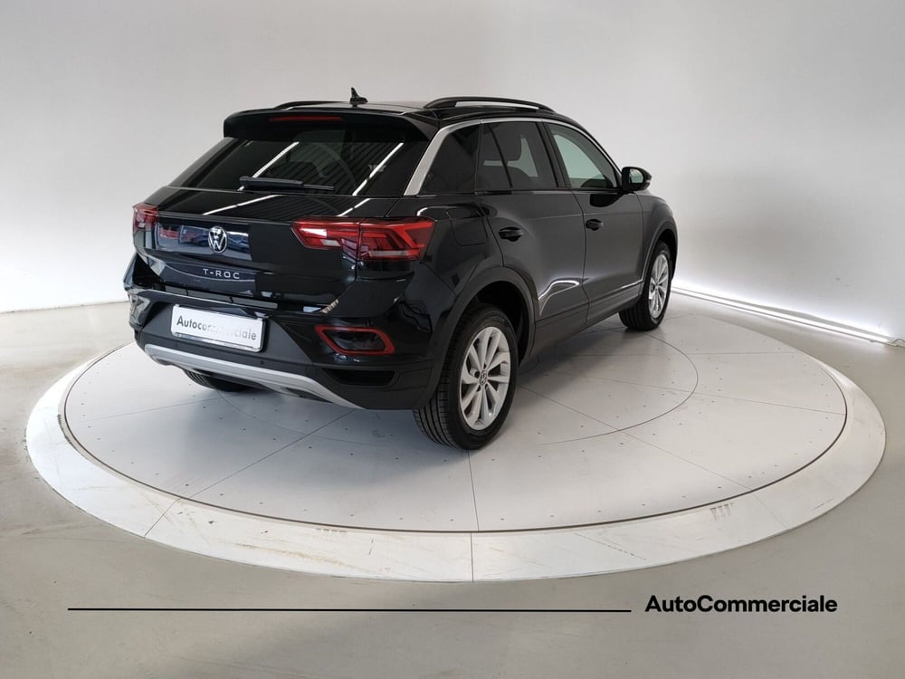 Volkswagen T-Roc nuova a Bologna (6)