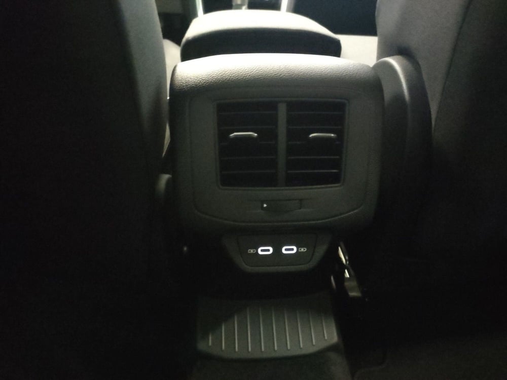 Volkswagen T-Roc nuova a Bologna (15)