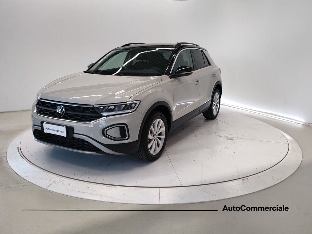 Volkswagen T-Roc nuova a Bologna (2)