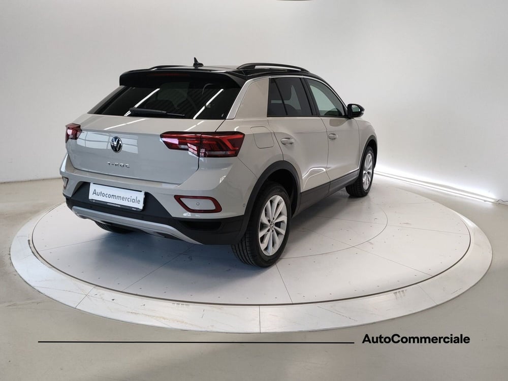 Volkswagen T-Roc nuova a Bologna (6)