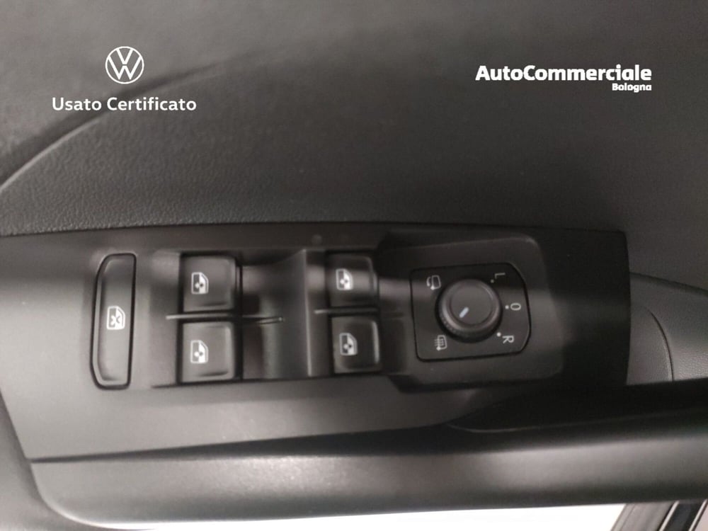 Volkswagen T-Cross usata a Bologna (9)