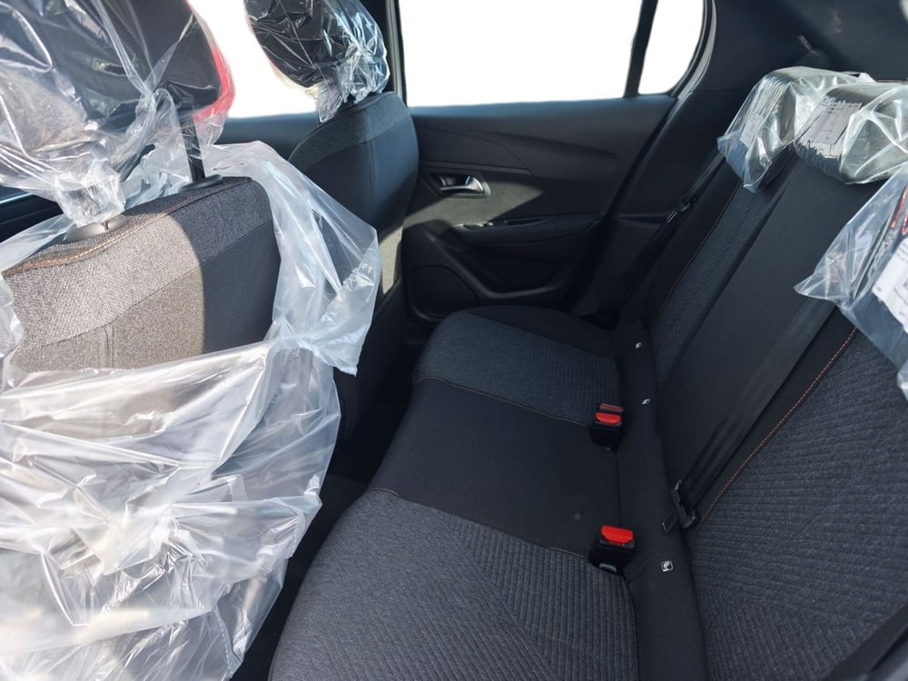 Peugeot 208 nuova a Frosinone (12)