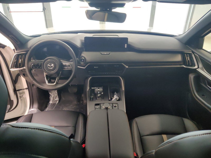 Mazda CX-80 nuova a Arezzo (11)